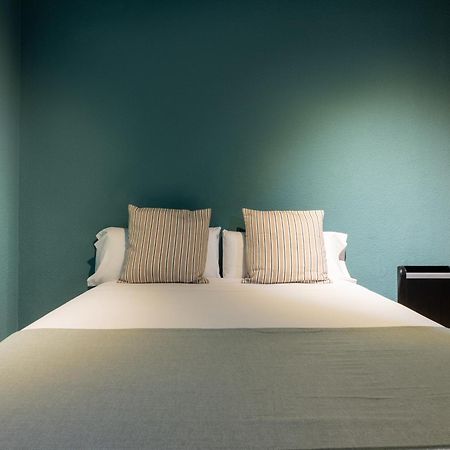 Ideal Hostel Madrid Dış mekan fotoğraf
