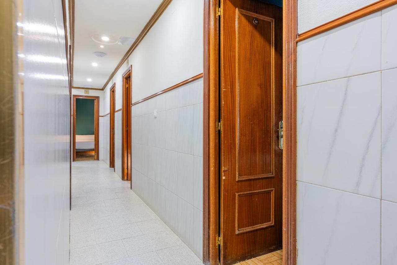 Ideal Hostel Madrid Dış mekan fotoğraf